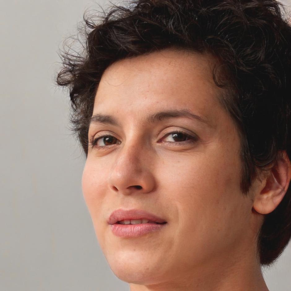 Sarah Weber - Finanzanalystin